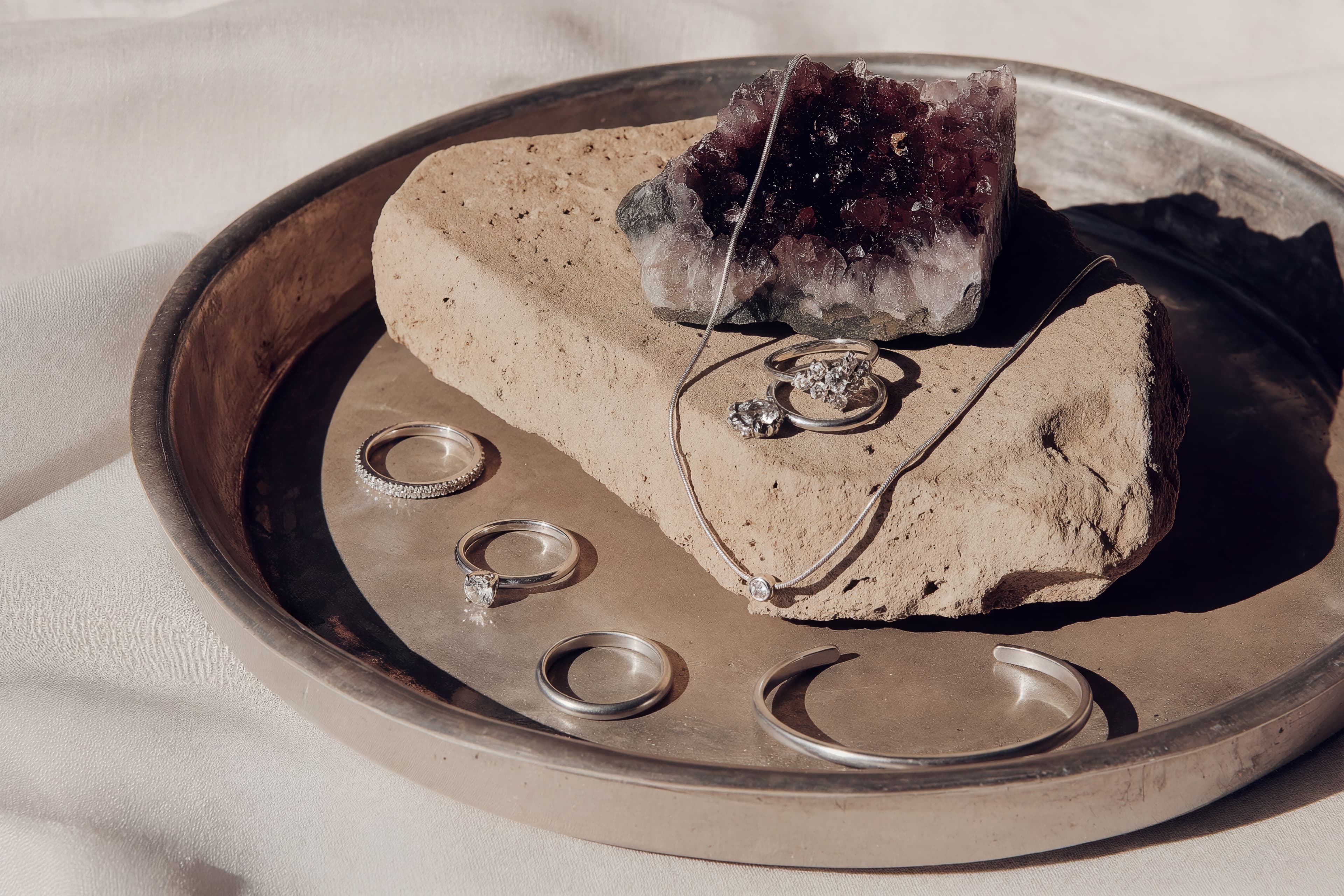 Головне фото KARAT